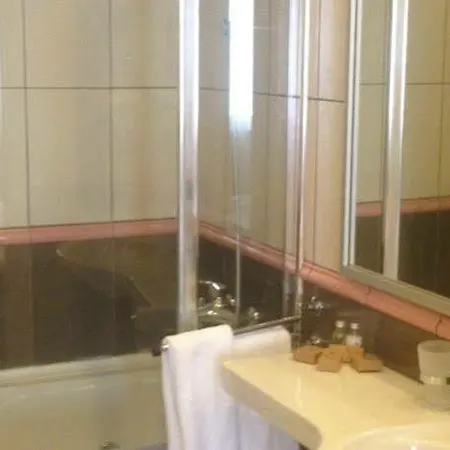 Bay Nihat Lale Hotell