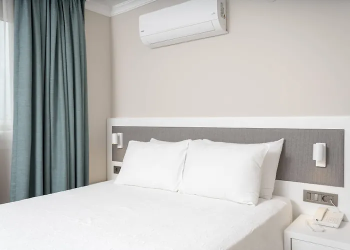 Bay Nihat Lale Ayvalı