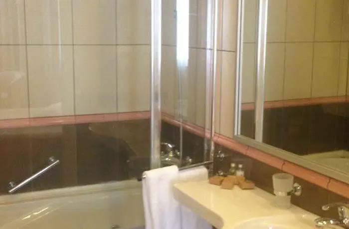 Bay Nihat Lale فندق